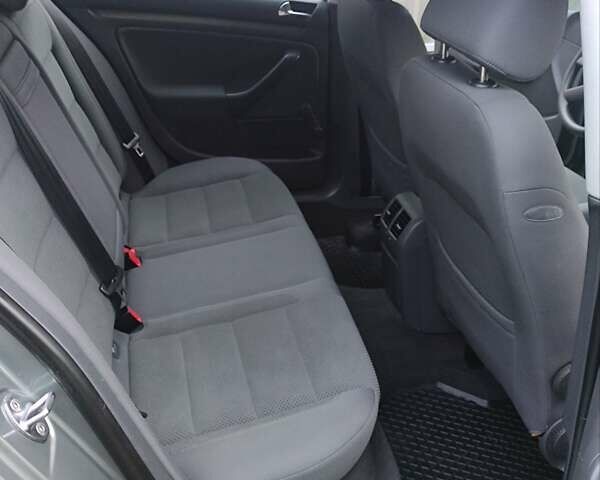 Зелений Фольксваген Гольф, об'ємом двигуна 1.6 л та пробігом 190 тис. км за 6300 $, фото 8 на Automoto.ua