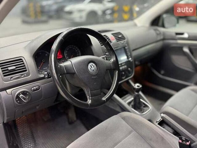 Зелений Фольксваген Гольф, об'ємом двигуна 1.9 л та пробігом 250 тис. км за 6700 $, фото 7 на Automoto.ua