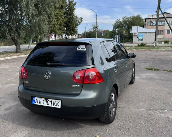 Зеленый Фольксваген Гольф, объемом двигателя 1.6 л и пробегом 266 тыс. км за 6200 $, фото 5 на Automoto.ua