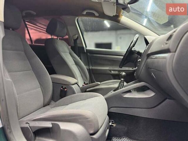 Зелений Фольксваген Гольф, об'ємом двигуна 1.9 л та пробігом 250 тис. км за 6700 $, фото 13 на Automoto.ua