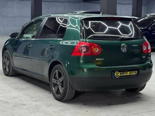 Фольксваген Гольф 2006 в Черновцах на Automoto.ua Зеленый Фольксваген Гольф, объемом двигателя 1.9 л и пробегом 250 тыс. км за 6700 $, фото 3 на Automoto.ua