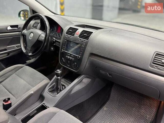 Зелений Фольксваген Гольф, об'ємом двигуна 1.9 л та пробігом 250 тис. км за 6700 $, фото 12 на Automoto.ua
