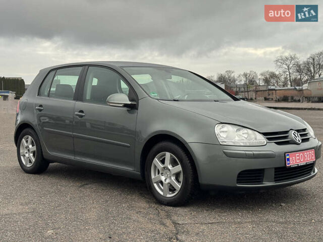 Зеленый Фольксваген Гольф, объемом двигателя 1.4 л и пробегом 201 тыс. км за 5850 $, фото 17 на Automoto.ua