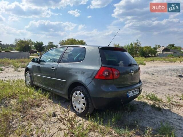 Зелений Фольксваген Гольф, об'ємом двигуна 1.39 л та пробігом 332 тис. км за 5499 $, фото 5 на Automoto.ua
