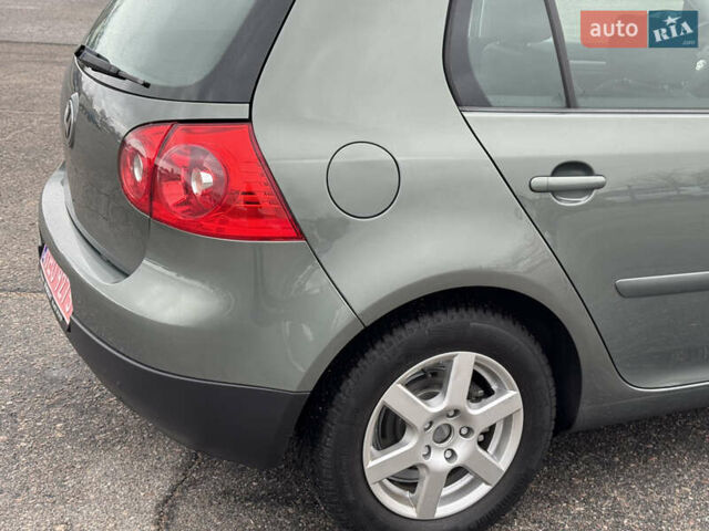 Зеленый Фольксваген Гольф, объемом двигателя 1.4 л и пробегом 201 тыс. км за 5850 $, фото 14 на Automoto.ua