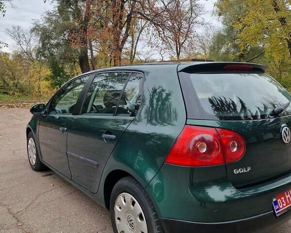 Фольксваген Гольф 2006 в Корсунь-Шевченковском на Automoto.ua Зеленый Фольксваген Гольф, объемом двигателя 1.4 л и пробегом 218 тыс. км за 4899 $, фото 13 на Automoto.ua