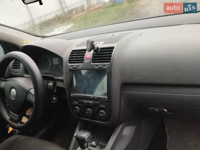 Зелений Фольксваген Гольф, об'ємом двигуна 1.6 л та пробігом 250 тис. км за 4000 $, фото 3 на Automoto.ua