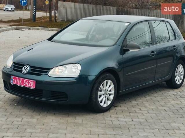 Зеленый Фольксваген Гольф, объемом двигателя 1.6 л и пробегом 212 тыс. км за 6600 $, фото 3 на Automoto.ua