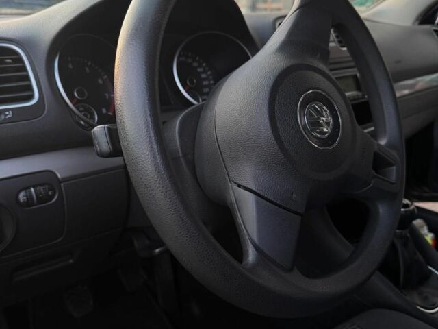 Фольксваген Гольф 2009 в Чернигове на Automoto.ua Зеленый Фольксваген Гольф, объемом двигателя 1.4 л и пробегом 218 тыс. км за 7777 $, фото 7 на Automoto.ua