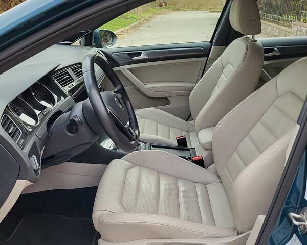 Зеленый Фольксваген Гольф, объемом двигателя 0 л и пробегом 98 тыс. км за 14700 $, фото 28 на Automoto.ua