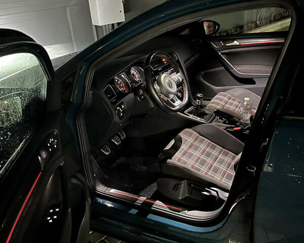 Зелений Фольксваген Гольф, об'ємом двигуна 1.98 л та пробігом 70 тис. км за 19500 $, фото 21 на Automoto.ua