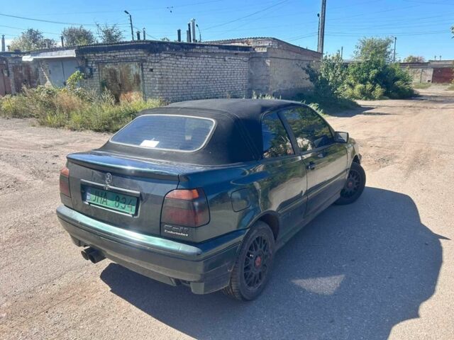 Зеленый Фольксваген Гольф, объемом двигателя 1.8 л и пробегом 270 тыс. км за 710 $, фото 5 на Automoto.ua