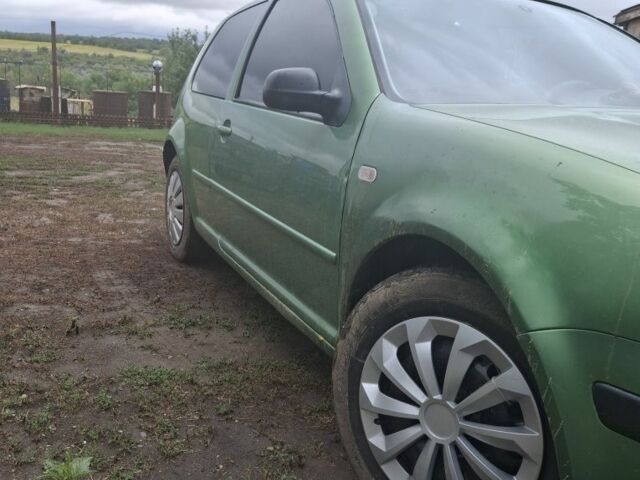 Зеленый Фольксваген Гольф, объемом двигателя 1.6 л и пробегом 3 тыс. км за 2800 $, фото 1 на Automoto.ua