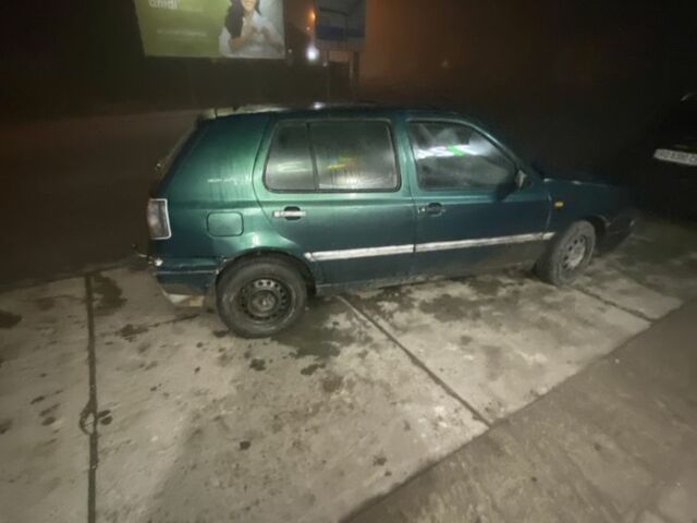 Зелений Фольксваген Гольф, об'ємом двигуна 1.6 л та пробігом 290 тис. км за 550 $, фото 3 на Automoto.ua