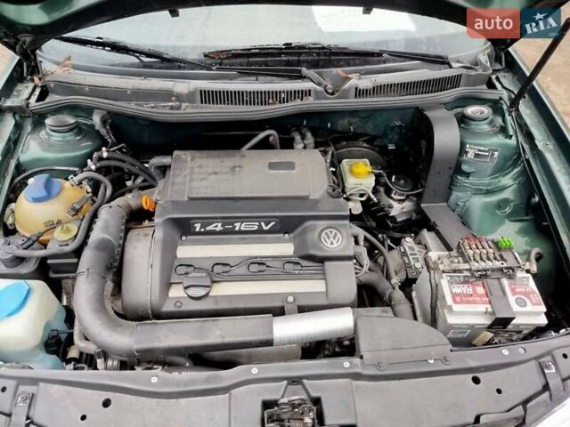 Зелений Фольксваген Гольф, об'ємом двигуна 1.39 л та пробігом 280 тис. км за 3850 $, фото 5 на Automoto.ua