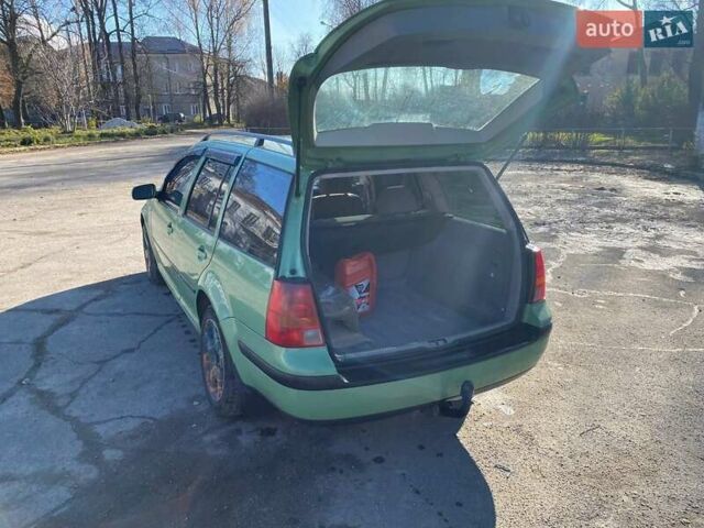 Зеленый Фольксваген Гольф, объемом двигателя 1.9 л и пробегом 320 тыс. км за 3000 $, фото 7 на Automoto.ua