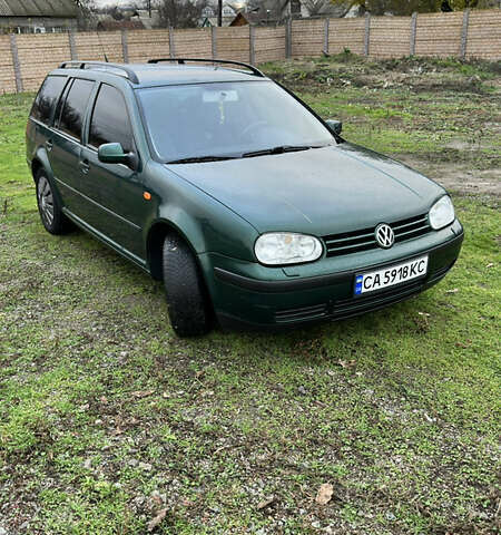 Зеленый Фольксваген Гольф, объемом двигателя 1.98 л и пробегом 315 тыс. км за 4400 $, фото 10 на Automoto.ua