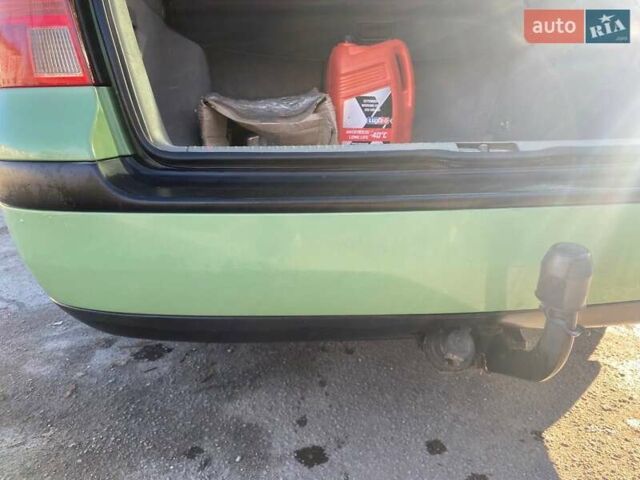 Зеленый Фольксваген Гольф, объемом двигателя 1.9 л и пробегом 320 тыс. км за 3000 $, фото 8 на Automoto.ua