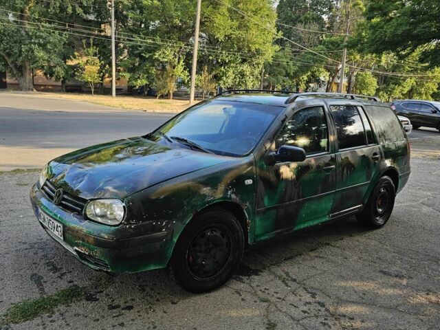 Зелений Фольксваген Гольф, об'ємом двигуна 0 л та пробігом 270 тис. км за 1400 $, фото 1 на Automoto.ua