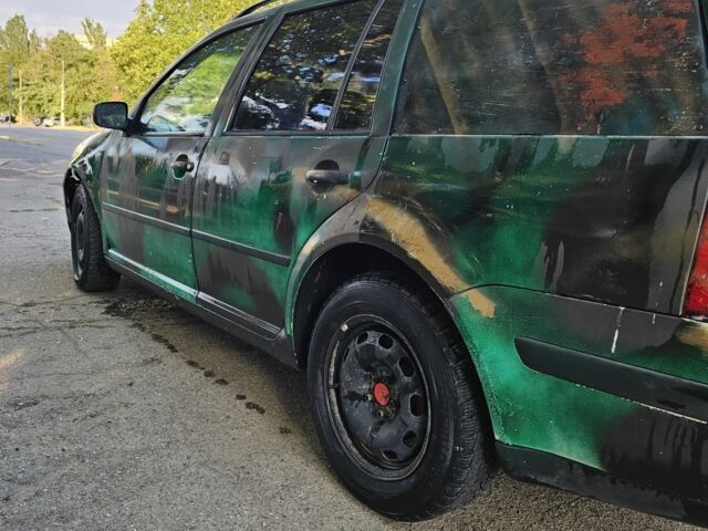 Зелений Фольксваген Гольф, об'ємом двигуна 0 л та пробігом 270 тис. км за 1400 $, фото 4 на Automoto.ua