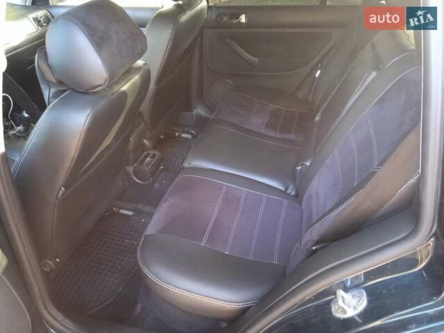 Фольксваген Гольф 2001 у Луцьку на Automoto.ua Зелений Фольксваген Гольф, об'ємом двигуна 1.6 л та пробігом 308 тис. км за 4500 $, фото 11 на Automoto.ua