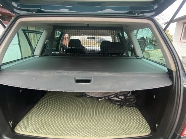 Зеленый Фольксваген Гольф, объемом двигателя 1.4 л и пробегом 250 тыс. км за 4350 $, фото 6 на Automoto.ua