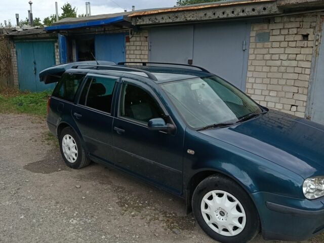 Зеленый Фольксваген Гольф, объемом двигателя 2 л и пробегом 279 тыс. км за 4000 $, фото 2 на Automoto.ua