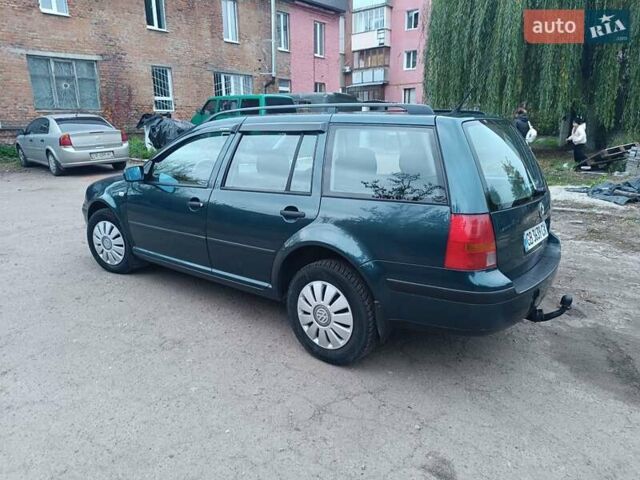 Зеленый Фольксваген Гольф, объемом двигателя 1.6 л и пробегом 300 тыс. км за 4700 $, фото 11 на Automoto.ua