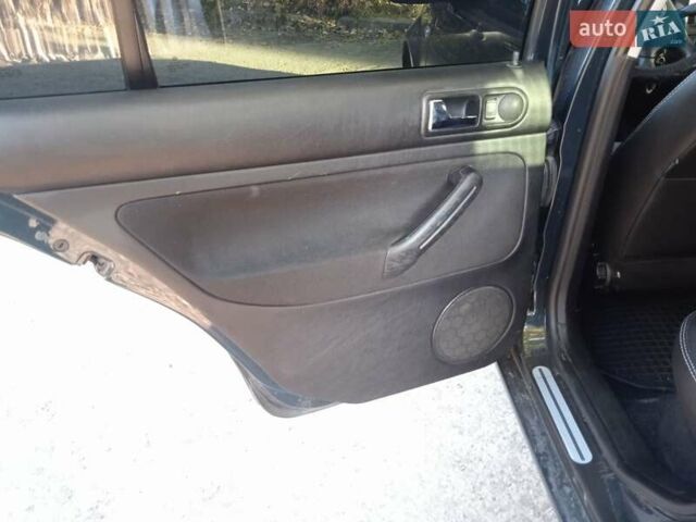 Фольксваген Гольф 2001 у Луцьку на Automoto.ua Зелений Фольксваген Гольф, об'ємом двигуна 1.6 л та пробігом 308 тис. км за 4500 $, фото 10 на Automoto.ua