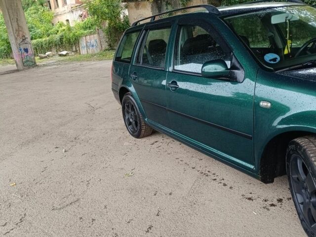 Зеленый Фольксваген Гольф, объемом двигателя 1.6 л и пробегом 260 тыс. км за 2900 $, фото 4 на Automoto.ua