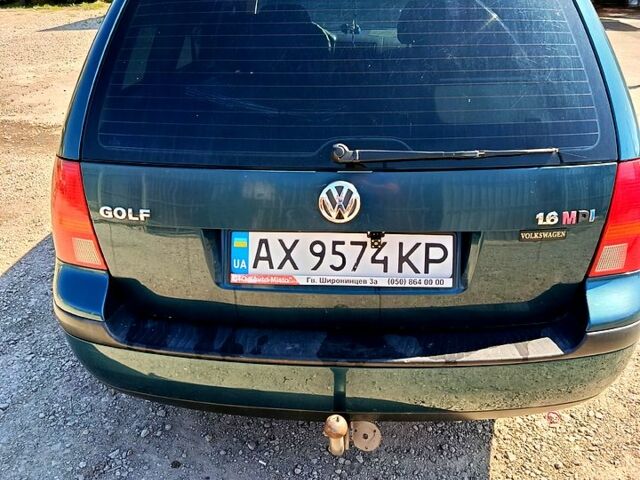 Зеленый Фольксваген Гольф, объемом двигателя 1.6 л и пробегом 270 тыс. км за 4200 $, фото 1 на Automoto.ua