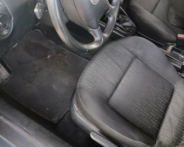 Зелений Фольксваген Гольф, об'ємом двигуна 1.4 л та пробігом 226 тис. км за 2500 $, фото 25 на Automoto.ua