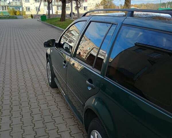 Зелений Фольксваген Гольф, об'ємом двигуна 1.6 л та пробігом 254 тис. км за 4150 $, фото 15 на Automoto.ua