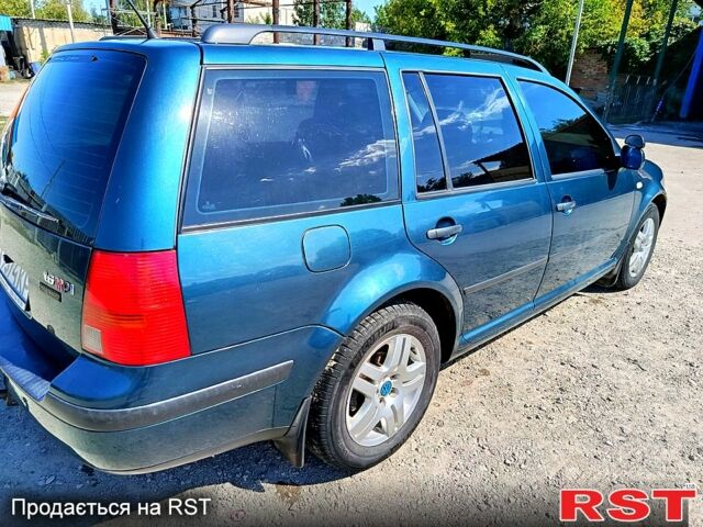 Зеленый Фольксваген Гольф, объемом двигателя 1.6 л и пробегом 270 тыс. км за 4200 $, фото 2 на Automoto.ua