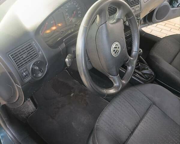 Зелений Фольксваген Гольф, об'ємом двигуна 1.4 л та пробігом 226 тис. км за 2500 $, фото 21 на Automoto.ua