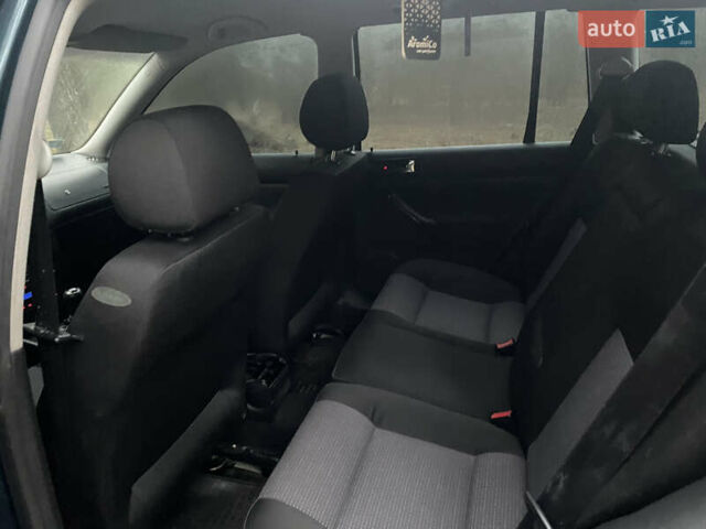 Зелений Фольксваген Гольф, об'ємом двигуна 1.6 л та пробігом 277 тис. км за 3900 $, фото 5 на Automoto.ua