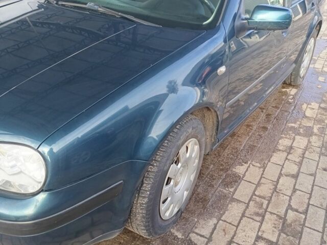 Зеленый Фольксваген Гольф, объемом двигателя 1.4 л и пробегом 226 тыс. км за 2500 $, фото 4 на Automoto.ua