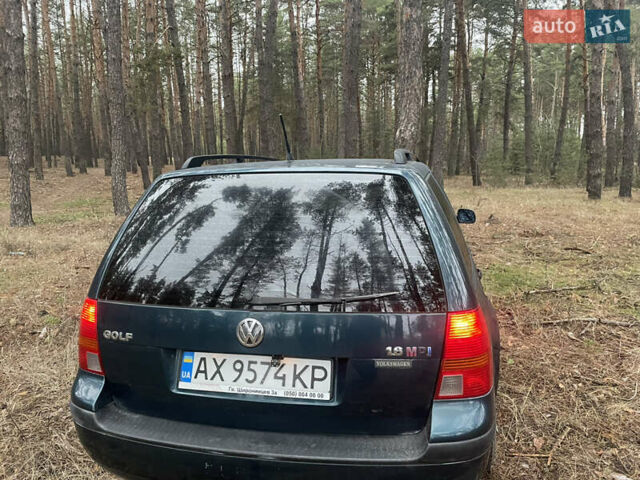 Зелений Фольксваген Гольф, об'ємом двигуна 1.6 л та пробігом 277 тис. км за 3900 $, фото 2 на Automoto.ua