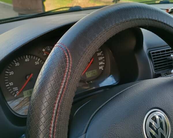 Зелений Фольксваген Гольф, об'ємом двигуна 1.6 л та пробігом 254 тис. км за 4150 $, фото 7 на Automoto.ua