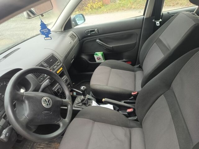 Зеленый Фольксваген Гольф, объемом двигателя 0 л и пробегом 3 тыс. км за 1999 $, фото 7 на Automoto.ua