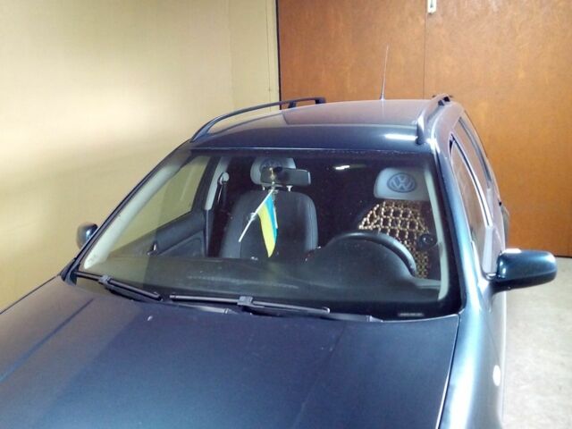 Зеленый Фольксваген Гольф, объемом двигателя 1.4 л и пробегом 387 тыс. км за 3000 $, фото 2 на Automoto.ua