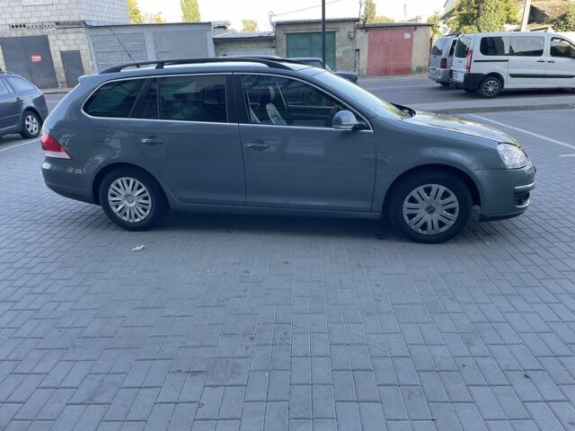 Зеленый Фольксваген Гольф, объемом двигателя 1.4 л и пробегом 190 тыс. км за 6000 $, фото 5 на Automoto.ua