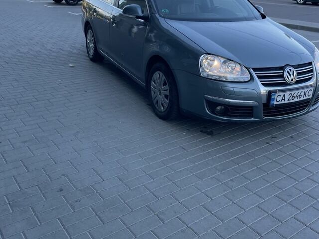 Зеленый Фольксваген Гольф, объемом двигателя 1.4 л и пробегом 190 тыс. км за 6000 $, фото 7 на Automoto.ua