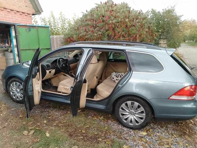 Зеленый Фольксваген Гольф, объемом двигателя 1.9 л и пробегом 241 тыс. км за 5000 $, фото 7 на Automoto.ua