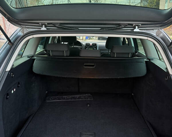 Зеленый Фольксваген Гольф, объемом двигателя 1.6 л и пробегом 174 тыс. км за 6500 $, фото 34 на Automoto.ua