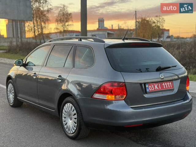Зеленый Фольксваген Гольф, объемом двигателя 1.6 л и пробегом 174 тыс. км за 6500 $, фото 9 на Automoto.ua
