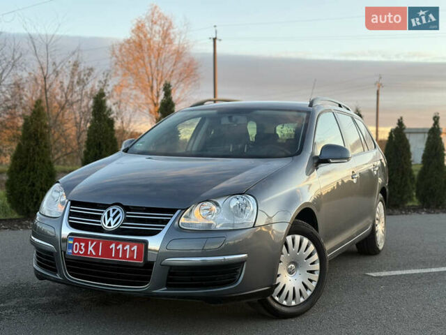 Зеленый Фольксваген Гольф, объемом двигателя 1.6 л и пробегом 174 тыс. км за 6500 $, фото 3 на Automoto.ua