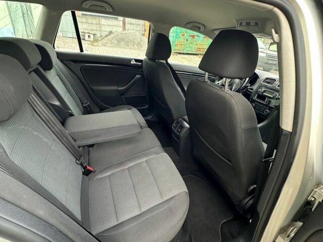 Зеленый Фольксваген Гольф, объемом двигателя 1.4 л и пробегом 200 тыс. км за 7800 $, фото 14 на Automoto.ua