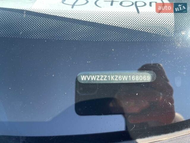 Оранжевый Фольксваген Гольф, объемом двигателя 1.39 л и пробегом 210 тыс. км за 5200 $, фото 10 на Automoto.ua