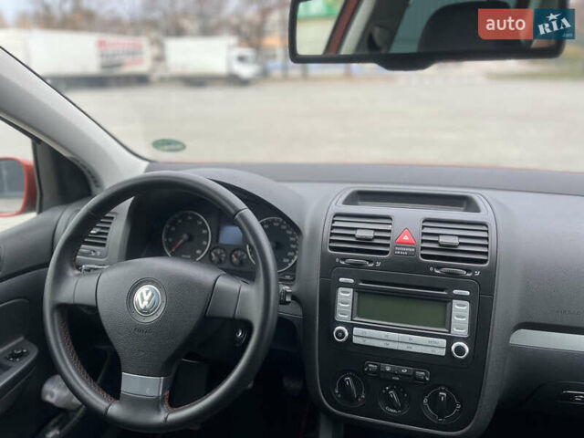 Помаранчевий Фольксваген Гольф, об'ємом двигуна 1.4 л та пробігом 232 тис. км за 6190 $, фото 33 на Automoto.ua